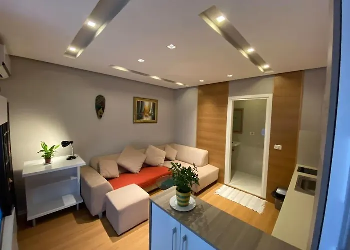 Tokaapartment Апартаменты *